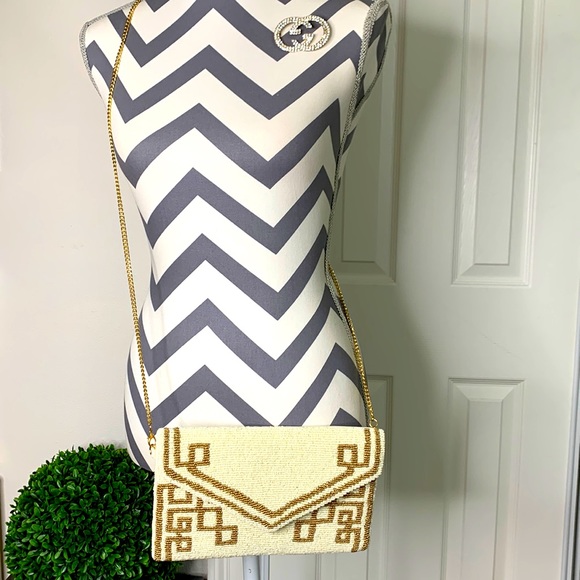 NEW Boutique Handbag - Picture 4 of 6